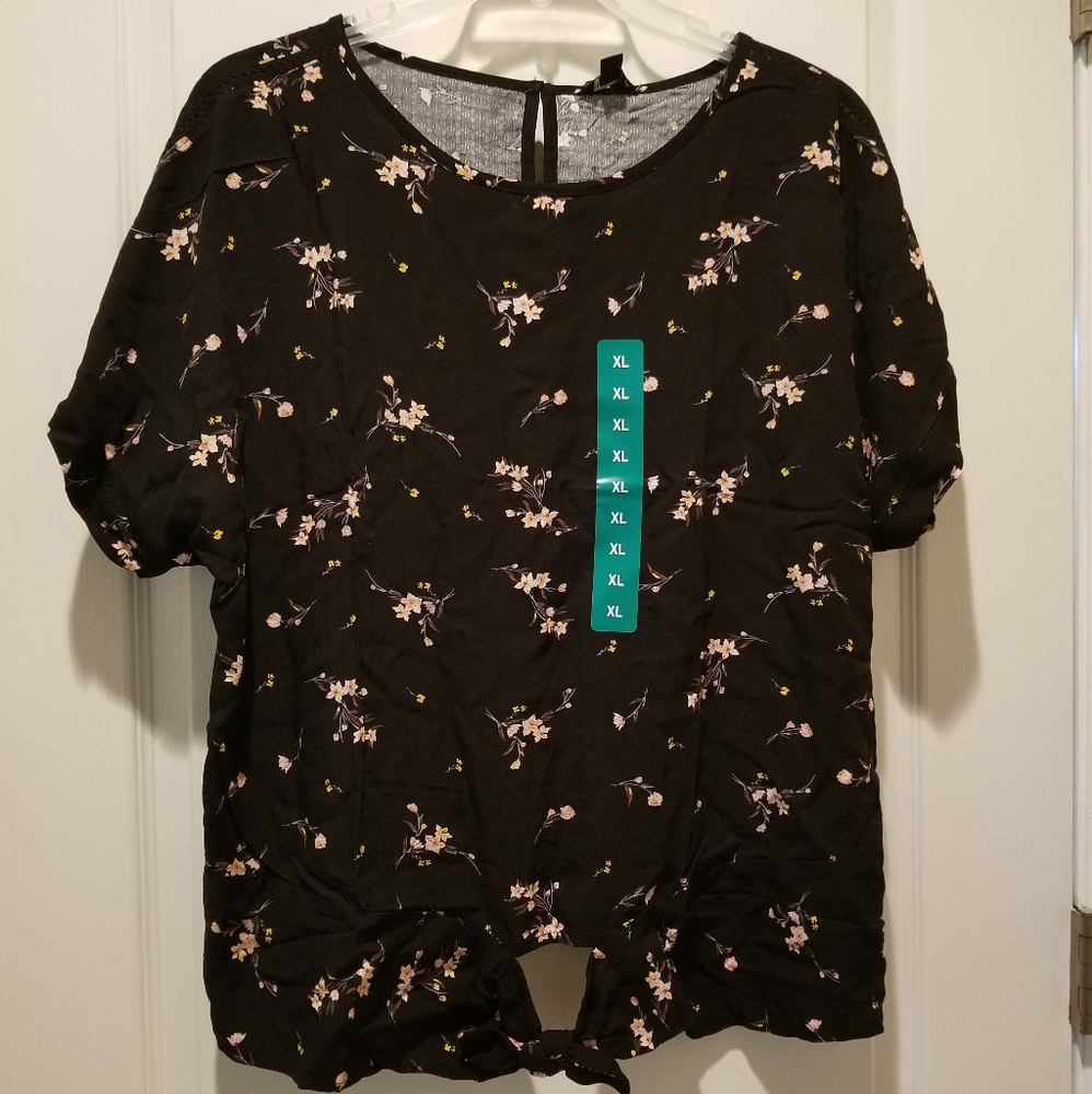 Buffalo female top